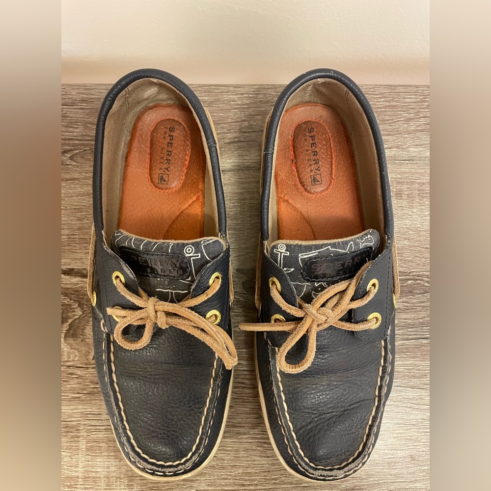 Sperry Topsiders Women’s Boat Shoes, size 7